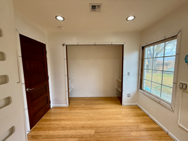 5810 Highway 30w - Photo 5 of 10