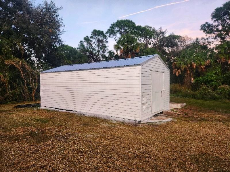 5710 Graham St - Photo 2 of 9