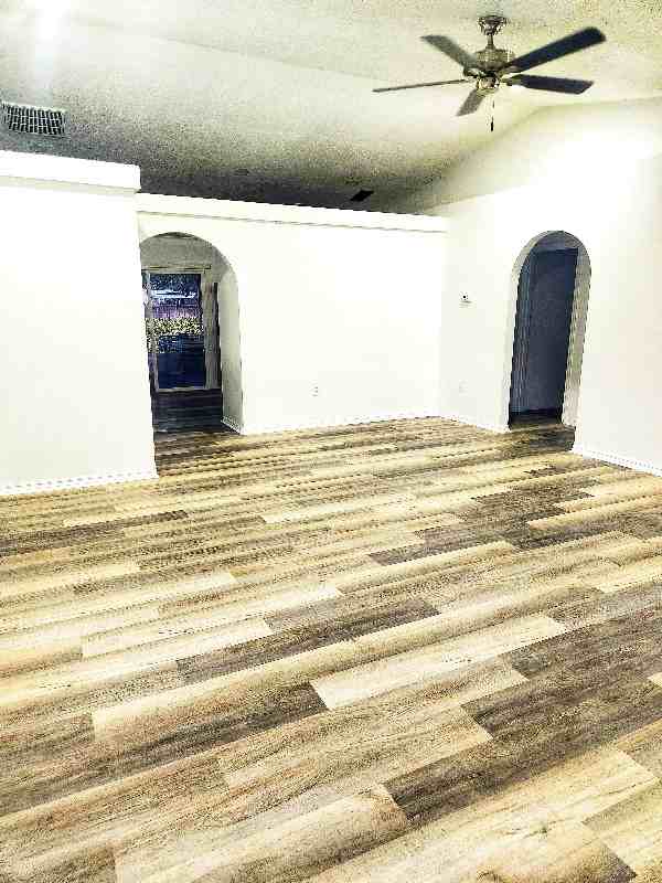 5710 Graham St - Photo 3 of 9