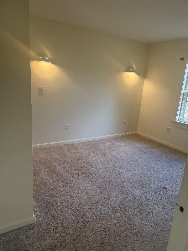 19 Maple St #3 - Photo 2 of 6