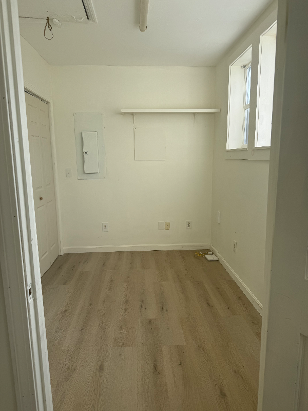 19 Maple St #3 - Photo 4 of 6