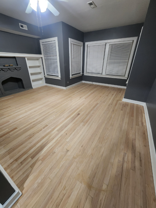 7637 S Paulina St - Photo 5 of 11