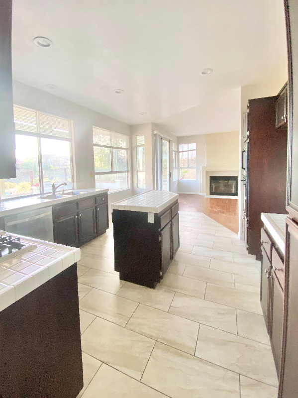 12160 Dormouse Rd - Photo 4 of 28