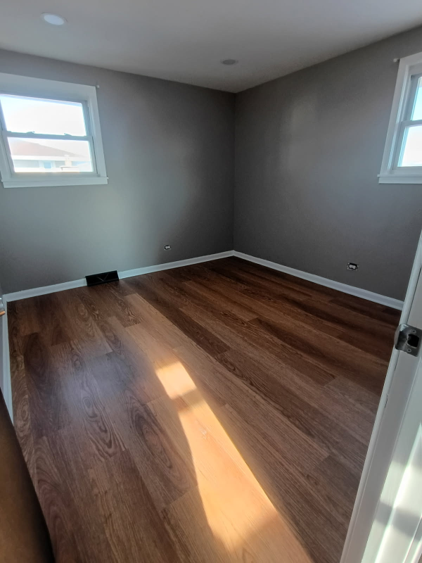 11741 S Laflin St - Photo 3 of 13