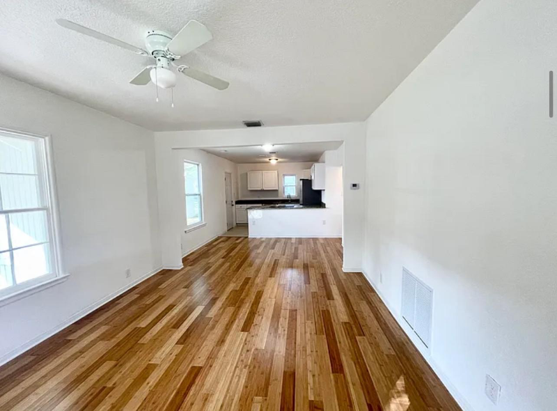 635 37th St - Photo 6 of 12