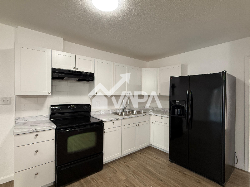 7403 Castle Crown - Photo 4 of 20