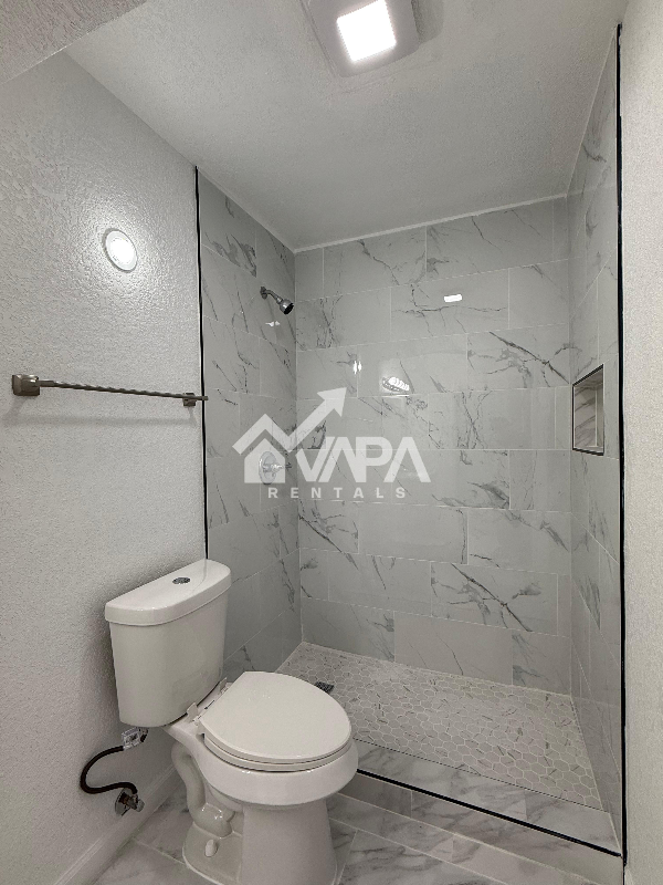 7403 Castle Crown - Photo 7 of 20