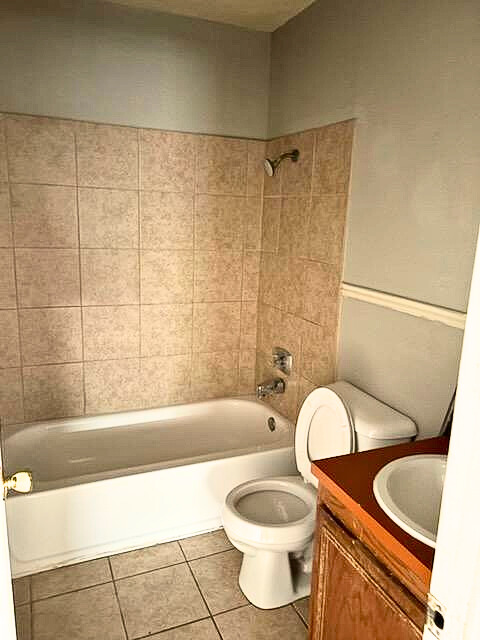 505 N Main St #4 - Photo 4 of 6