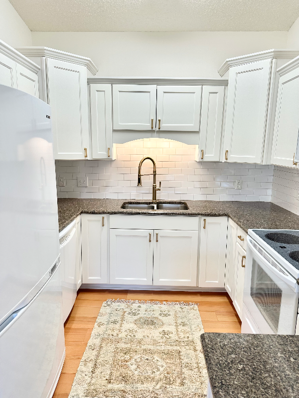 8621 Flagstone Way - Photo 2 of 19