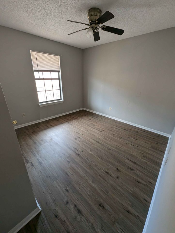 1303 Brown Dr #D - Photo 7 of 7