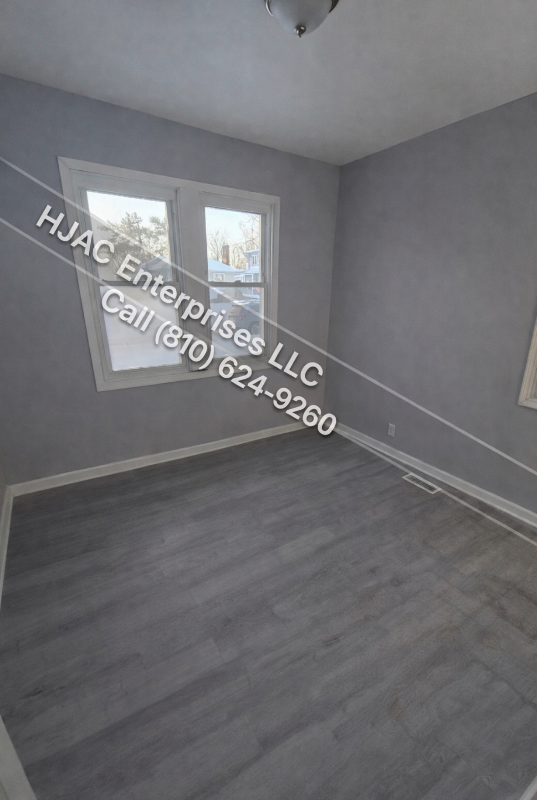 722 Frank St - Photo 5 of 7