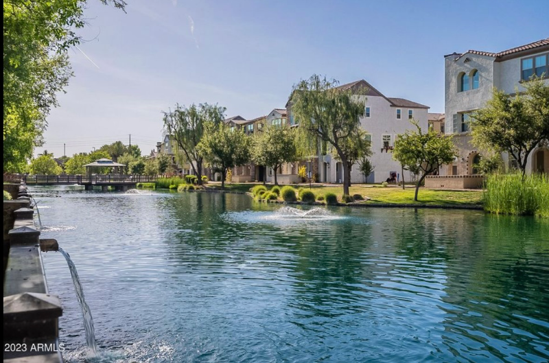 2622 S Alpine Dr - Photo 6 of 20