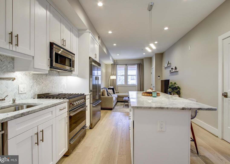 1636 Trinidad Ave Ne #2 - Photo 3 of 13