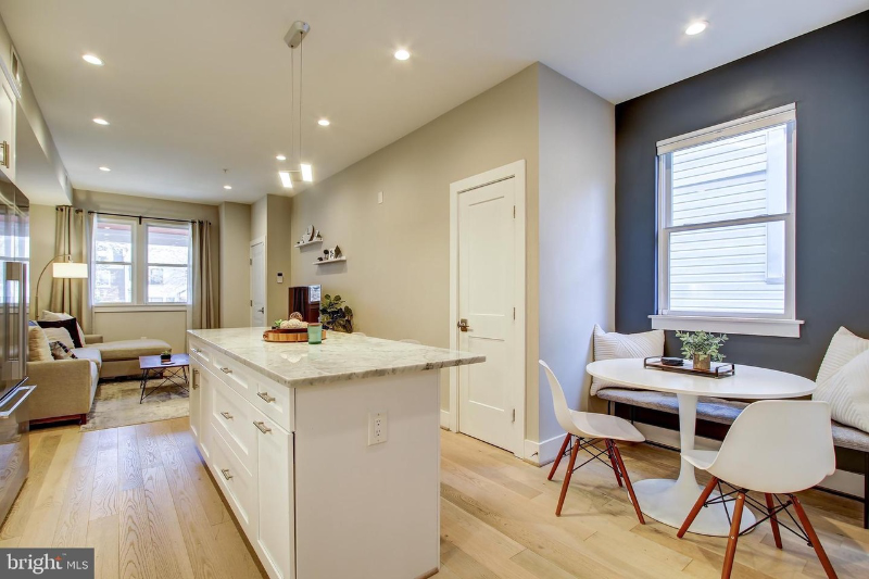 1636 Trinidad Ave Ne #2 - Photo 4 of 13