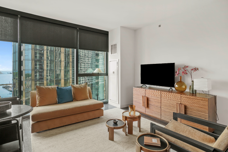 491 E Waterside Dr - Photo 3 of 10