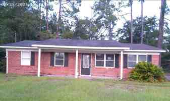 featured image of 989 Sunset Blvd