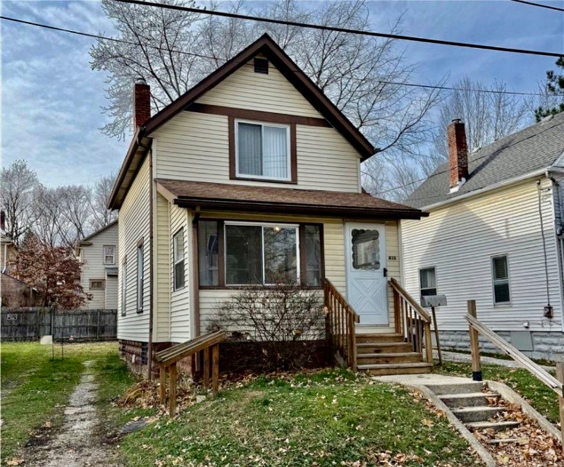 438 Black St - Photo 2 of 8