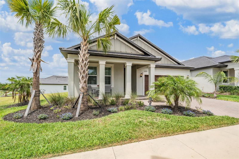 10381 Tupper Cay Dr - Photo 2 of 20