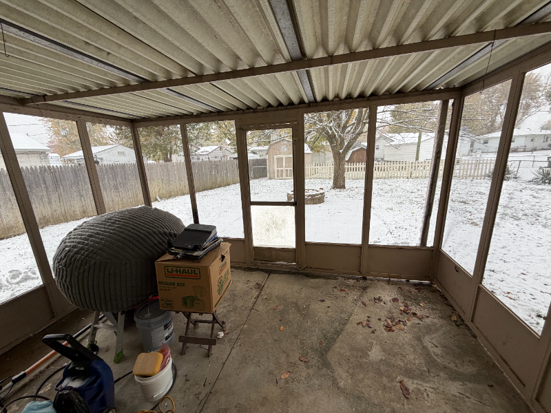 19 Eastridge Dr - Photo 7 of 8