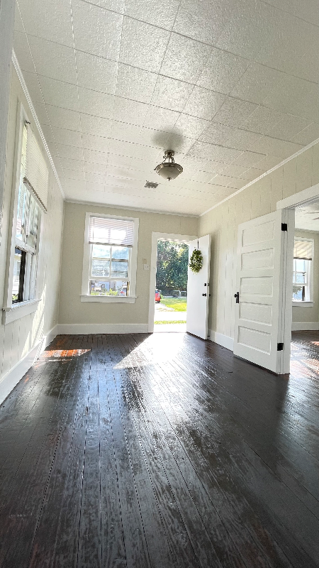 808 Gordon St - Photo 5 of 16