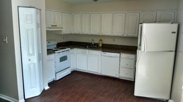 featured image of 2405 Walnut Ridge Est