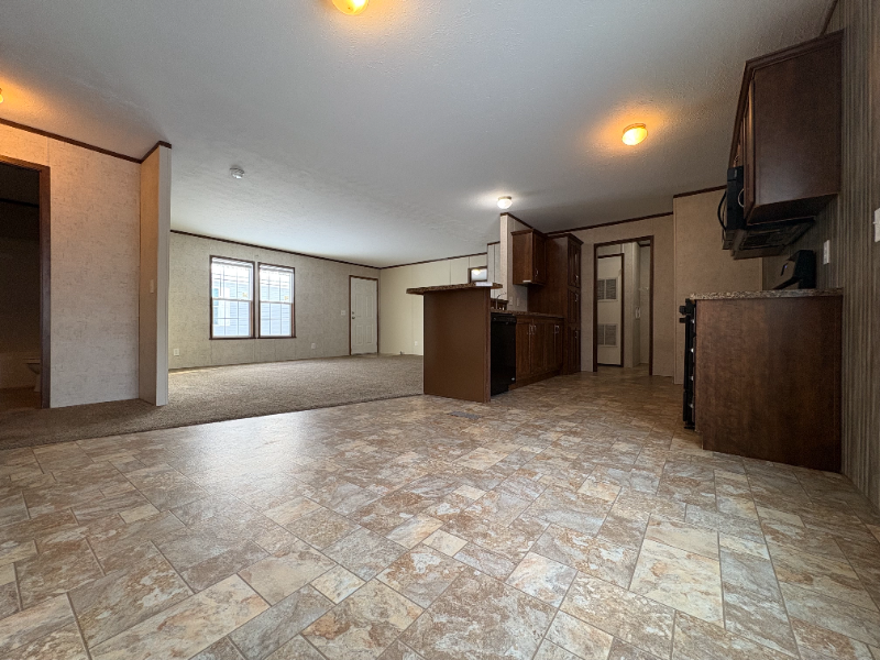 377 Hunters Rill - Photo 3 of 11