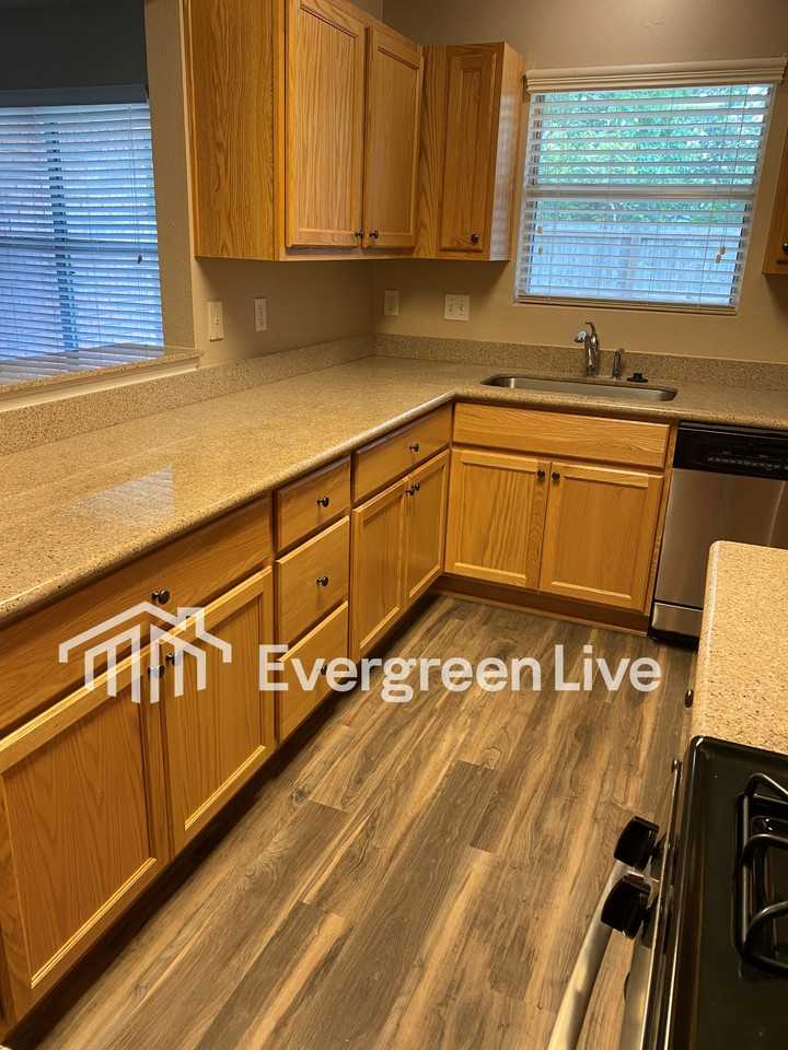 58 Blue Echo Ct - Photo 7 of 23