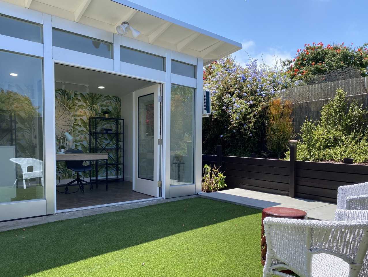 5318 Sunglow Ct - Photo 2 of 20