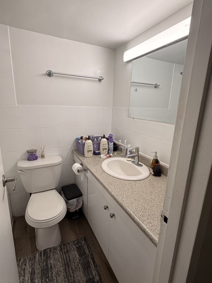 7461 Chemin Kingsley #105 - Photo 7 of 8