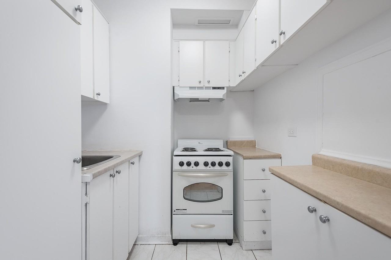 1280 Rue Saint Marc #1509 - Photo 5 of 15