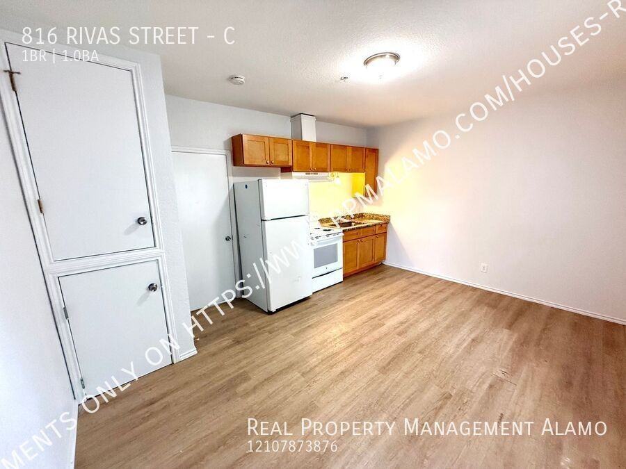 816 Rivas Street - Photo 5 of 16