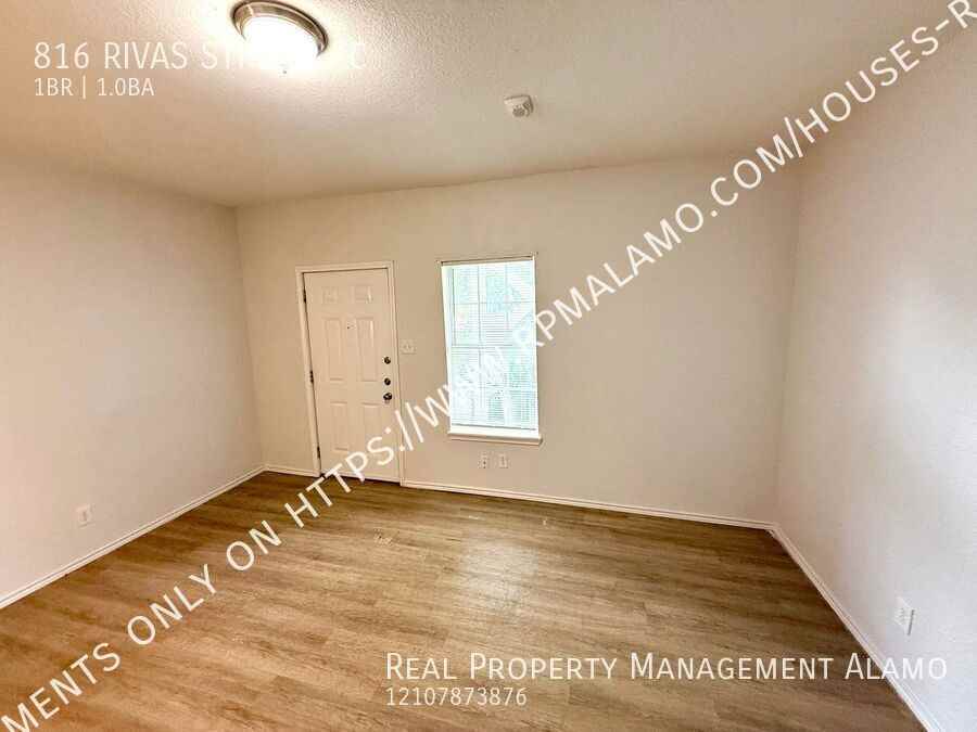 816 Rivas Street - Photo 7 of 16