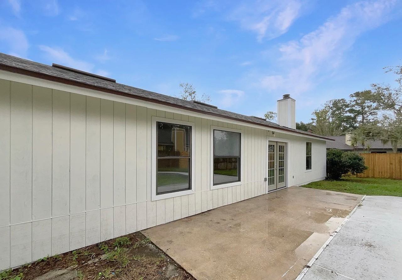 2070 Tickford Street - Photo 3 of 7