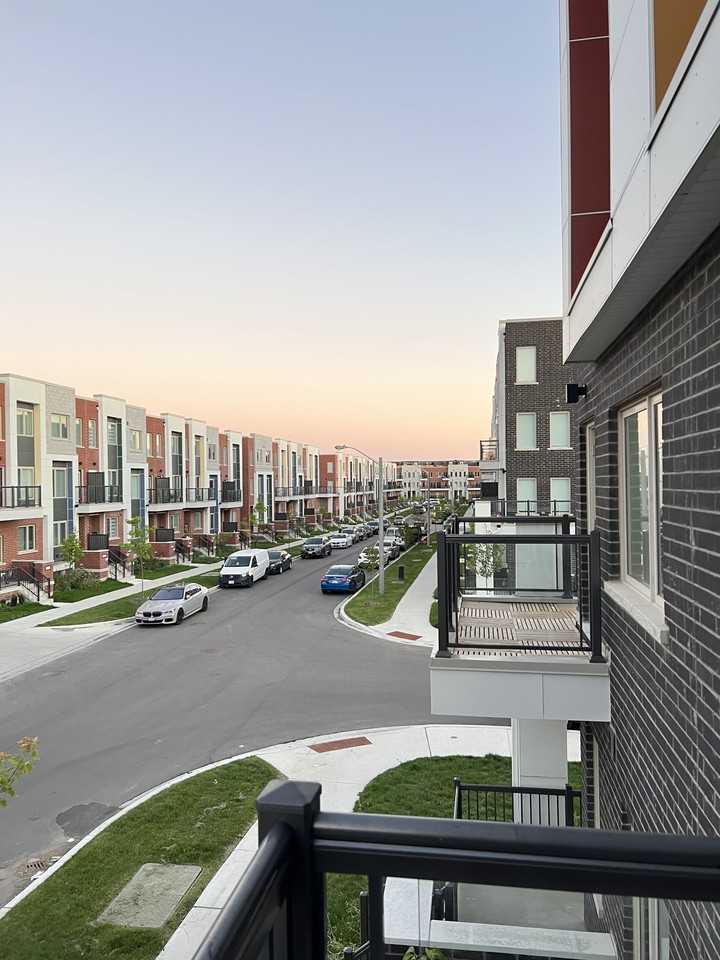 84 William Duncan Rd - Photo 5 of 11