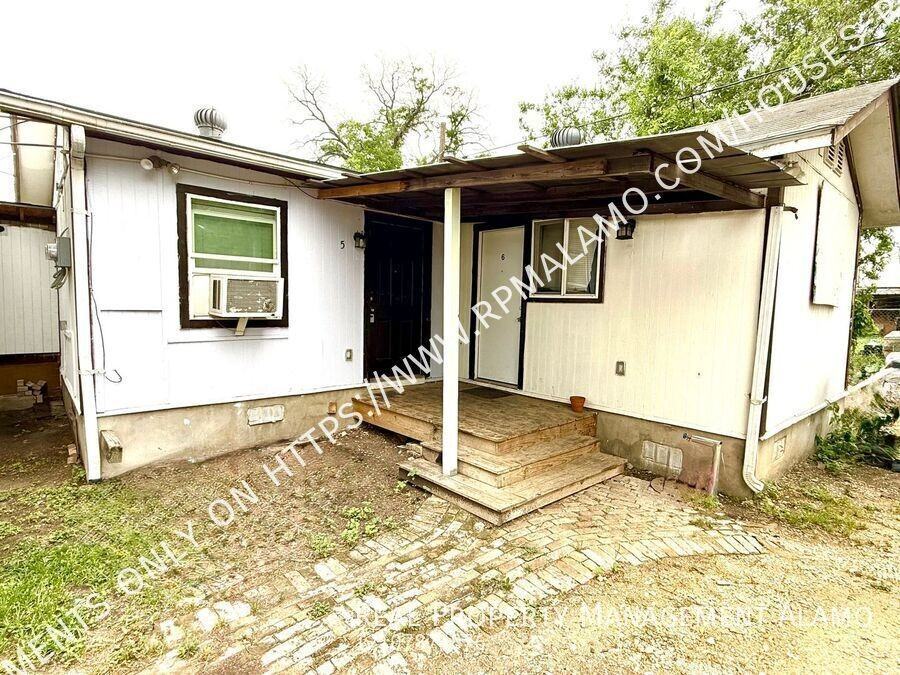 2614 Monterey Street - Photo 2 of 13