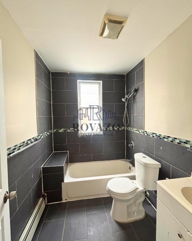 330 Keer Avenue #2R - Photo 3 of 6