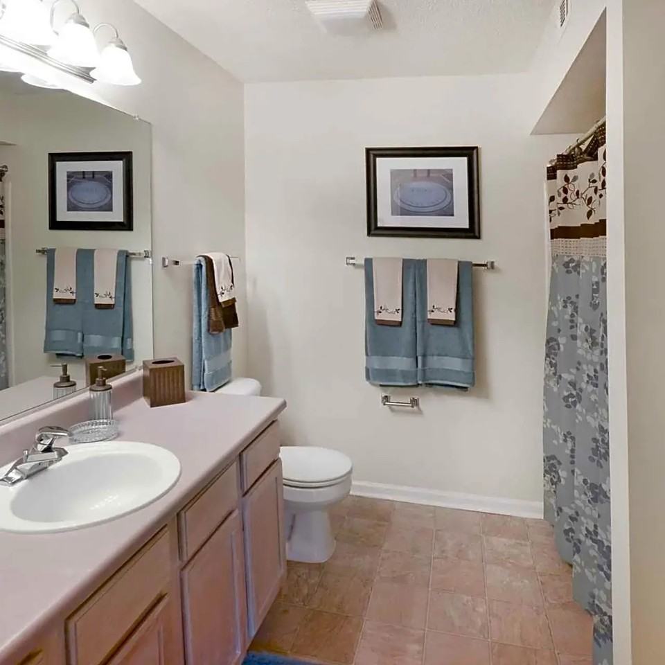 East Forest Park - Photo 6 of 38