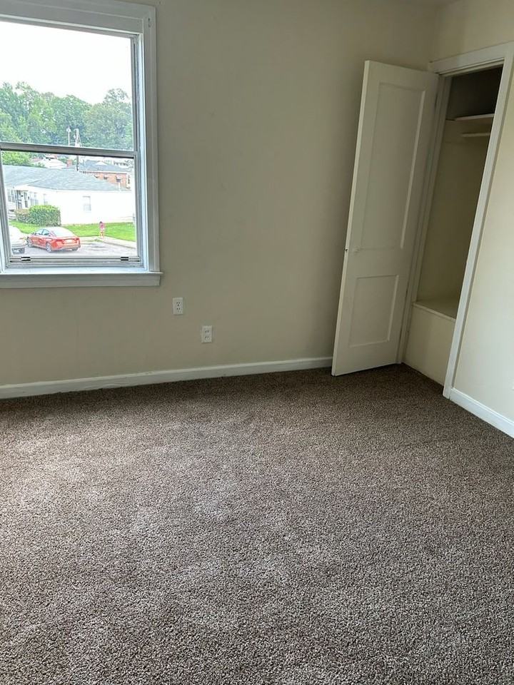 1026 40th Street Ensley - Photo 3 of 5