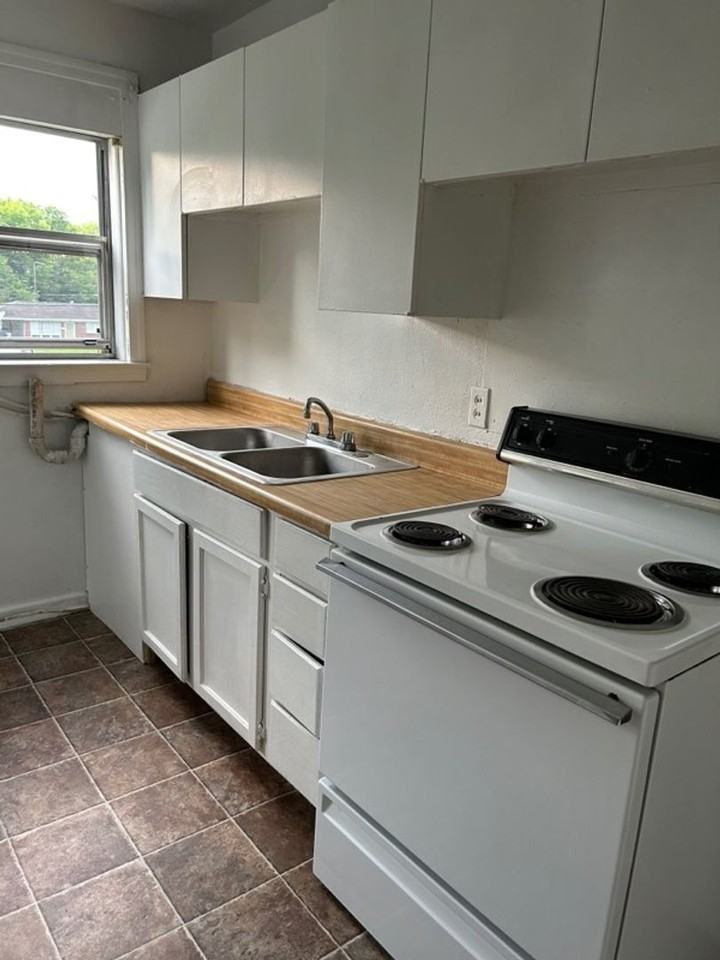 1026 40th Street Ensley - Photo 5 of 5