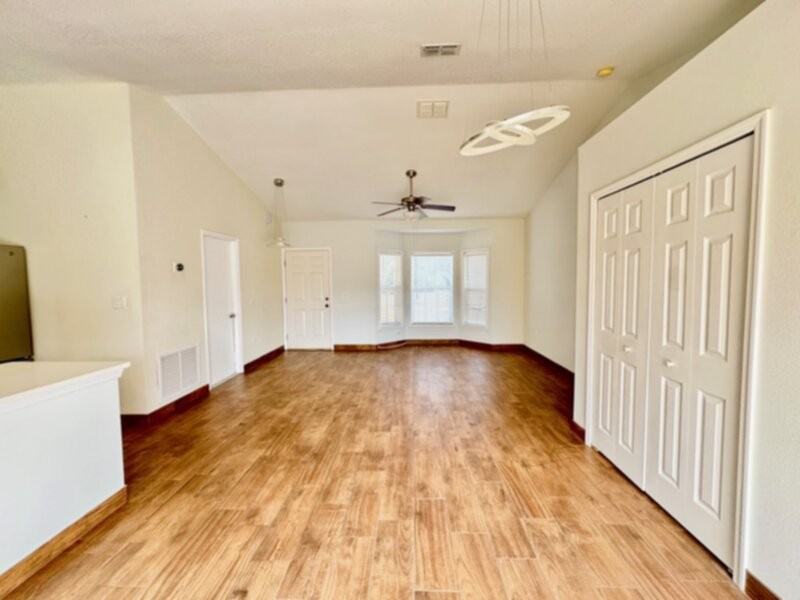 1840 Montecito Ave - Photo 2 of 20