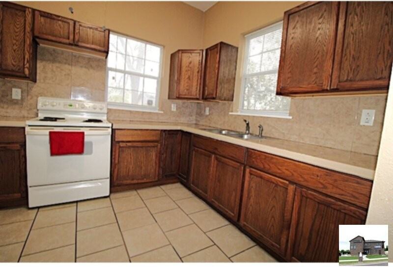 207 N 6th St - Photo 5 of 5