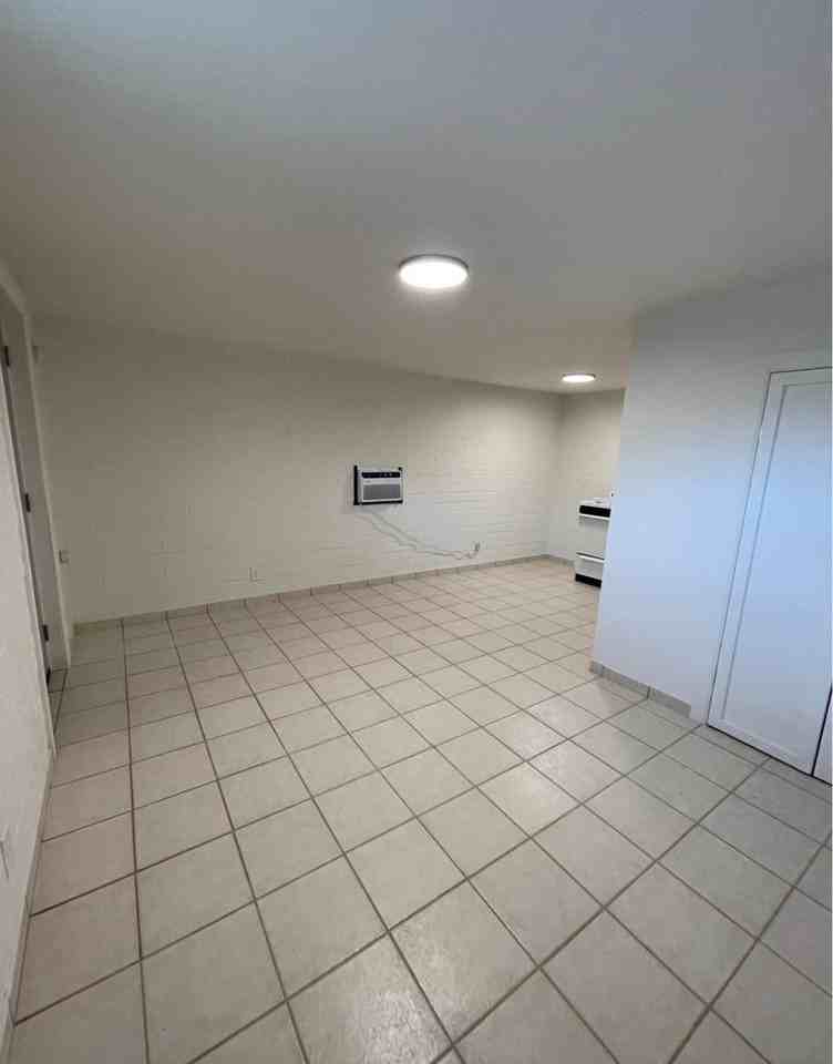 135Choc (Choctaw Apts) - Photo 4 of 21