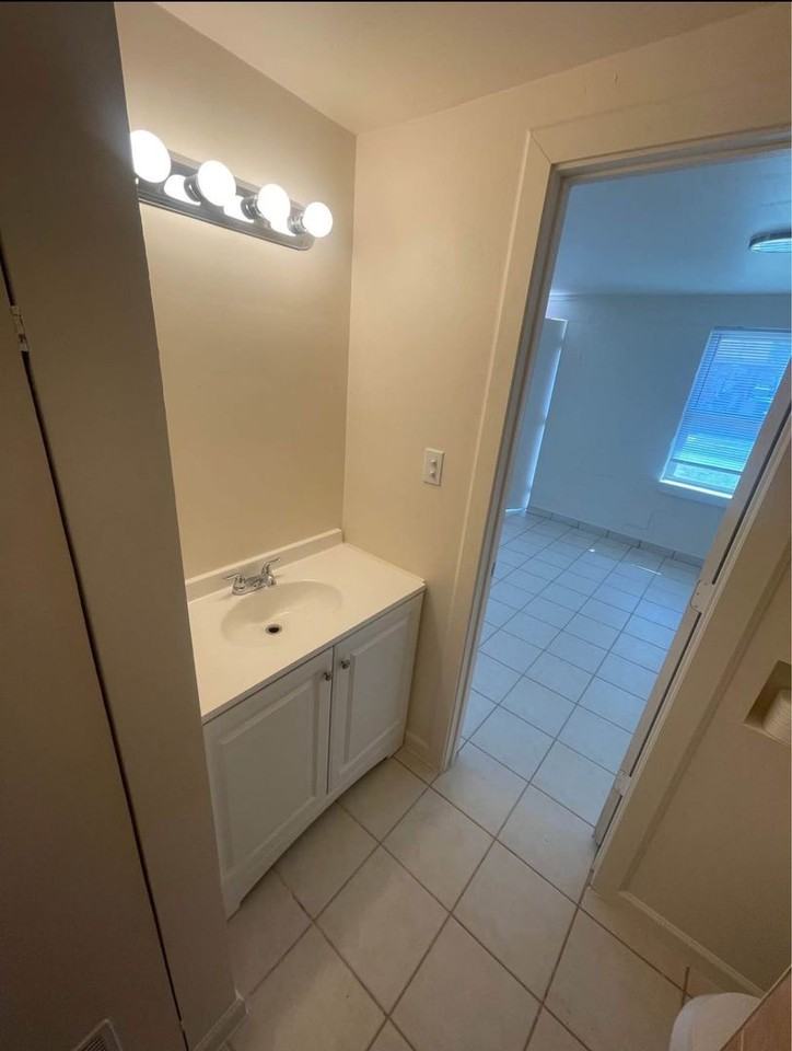 135Choc (Choctaw Apts) - Photo 6 of 21