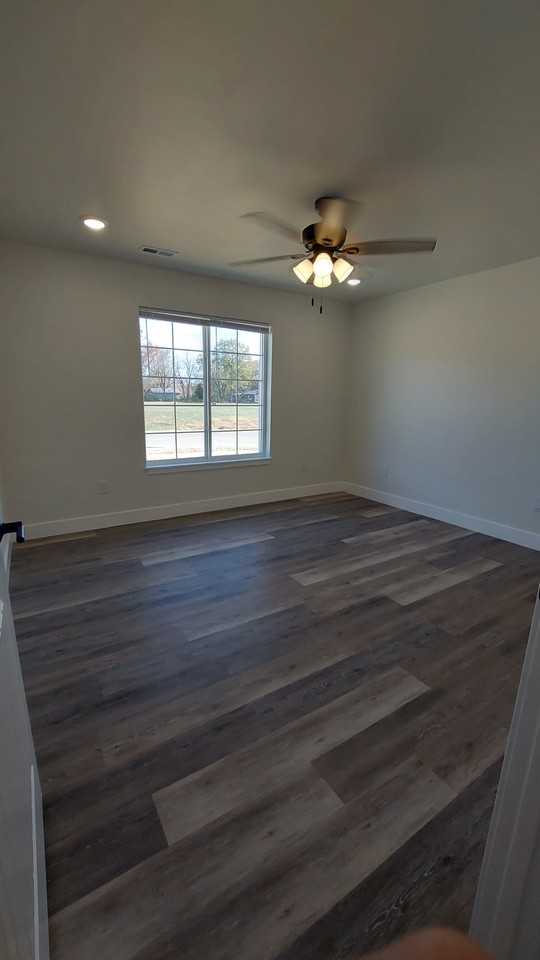 1721 Talon St #1721 - Photo 2 of 11