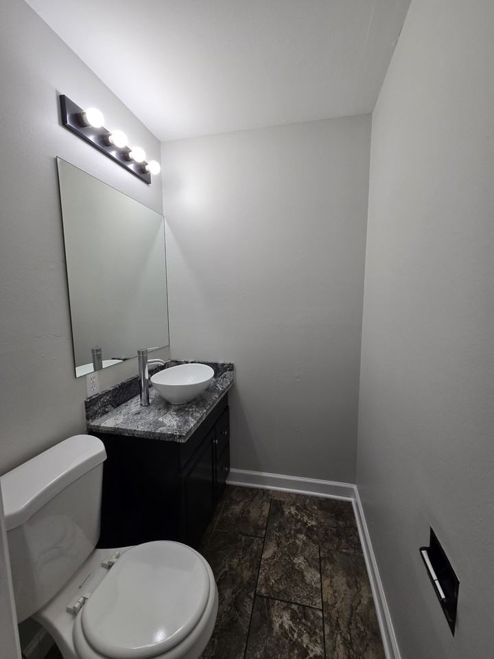 5839 S Illinois Ave #5839 - Photo 5 of 12