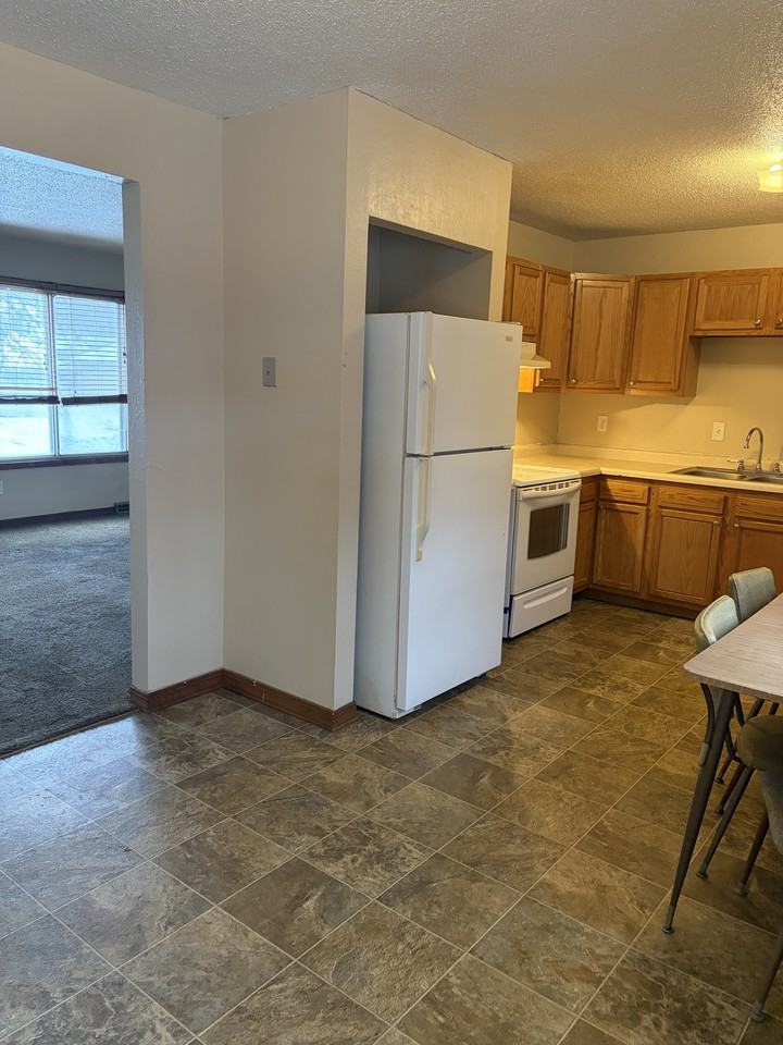 1107 7th St N #1107 - Photo 2 of 12