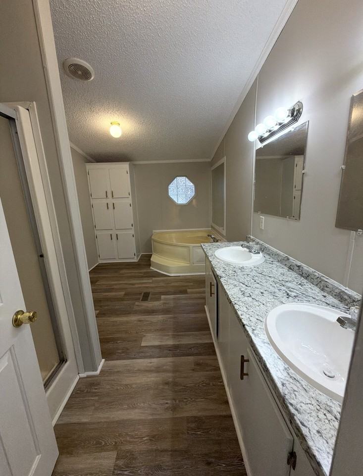 103 Oak Ct #NA - Photo 6 of 23