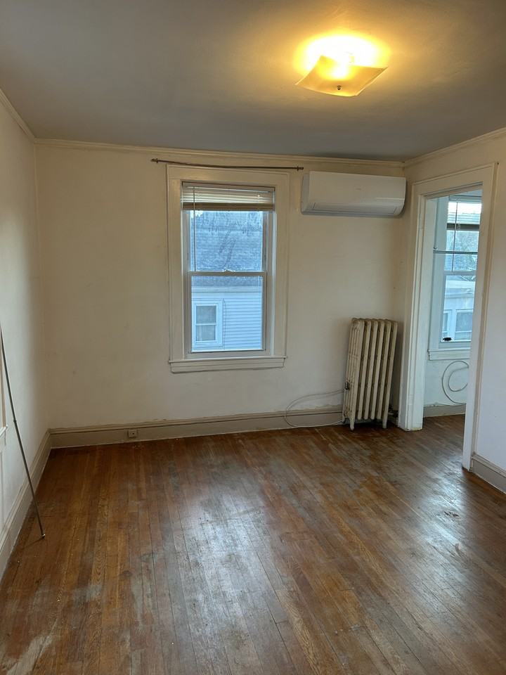 8 Cleveland St #2 - Photo 2 of 10