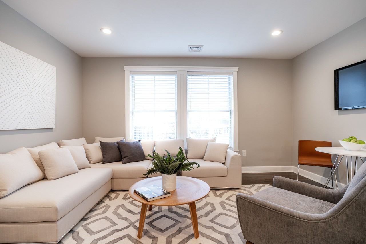 312 Spring St #201 - Photo 7 of 27