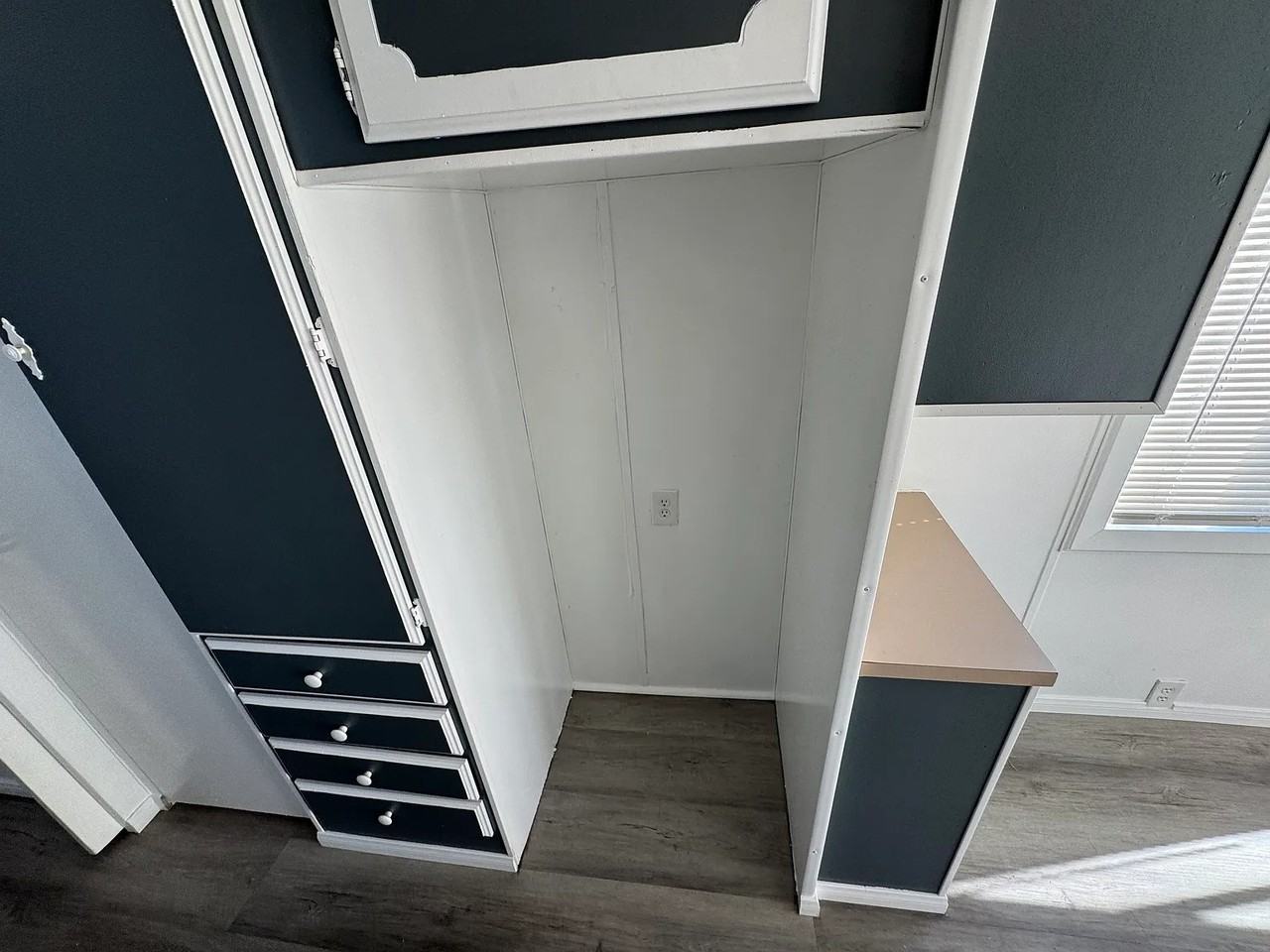 64 Sylvia St #NA - Photo 6 of 9